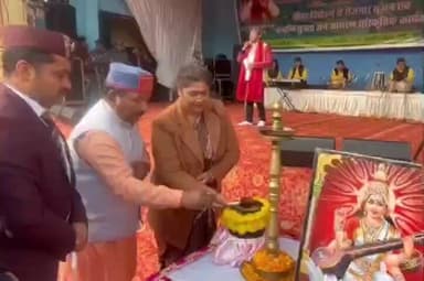 पौड़ी: लीसा विदोहन से रोजगार सृजन व वनाग्नि रोकथाम को लेकर पौड़ी में भव्य जन-जागरूकता सांस्कृतिक कार्यक्रम आयोजित