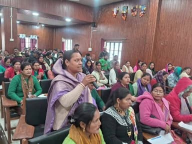 चमोली: बीडीसी बैठक में पहुंचे अभियंता, अधिकारी नहीं पहुंचे तो करेंगे बहिष्कार, सड़क का नहीं है पता