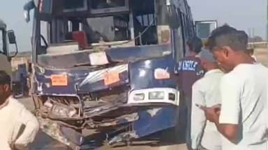 रामपुर बघेलान: सतना: NH-30 महुड़र मोड़ पर बस और ट्रेलर की भिड़ंत, सभी बाराती सुरक्षित