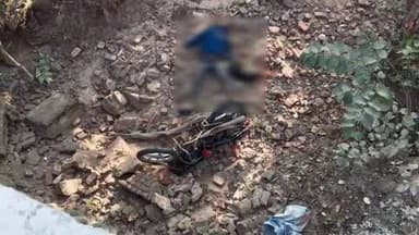 मानपुर: उमरिया-ताला मार्ग पर धमोखर के पास पुलिया से बाइक सहित गिरने से युवक की मौके पर ही मौत