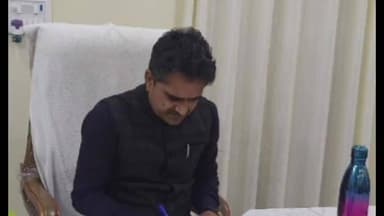 देेवगढ़: देवगढ़ नगरपालिका की कमान अब प्रशासन के हाथ में, SDM मोहकम सिंह ने संभाला प्रशासक का पदभार