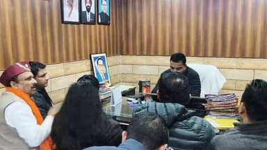 V3...भवाली, नैनीताल में भाजपा का प्रदर्शन।।
*भवाली में भाजपा का प्रदर्शन पाकिस्तानी कनेक्शन व लैंड-लव जिहाद के आरोप*
*प...