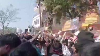 उदवंत नगर: उदवंतनगर में इंटर की परीक्षा खत्म होते ही छात्रों ने सड़क पर जश्न मनाया, भोजपुरी गाने पर डांस का वीडियो हुआ वायरल