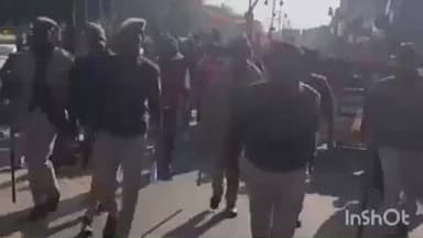 बारां: हिंदू समाज ने गो भक्तों पर बर्बरतापूर्ण लाठी चार्ज को लेकर एडीएम को मुख्यमंत्री के नाम ज्ञापन दिया