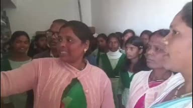 किस्को: बगड़ू पंचायत के विद्यालयों में सेनेटरी पैड मशीन का वितरण, मुखिया रानी मिंज ने किया उद्घाटन