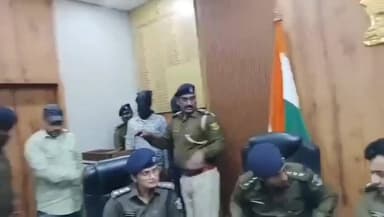 विजयीपुर: सिवान पुलिस ने 10 लाख की रंगदारी और जान से मारने की धमकी के मामले में दो अपराधियों को किया गिरफ्तार