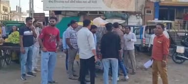 ઇડર: ઇડરમાં દબાણ હટાવો ઝુંબેશમા તંત્રના બેવડા ધોરણો,મીડિયાના હસ્તક્ષેપ બાદ માનીતા મીઠાઈ વિક્રેતા સામે કાર્યવાહી.