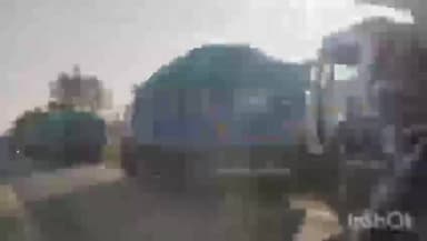 त्योंदा: खेरौदा रोड पर डंपर से रोड जाम, दुर्घटना की आशंका