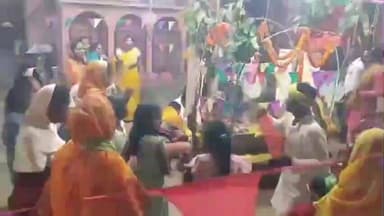 बोलबा: बोलबा प्रखंड मुख्यालय स्थित दुर्गा मंदिर में भव्य कलश यात्रा के साथ शुरू हुई 24 घंटे का अखंड हरी कीर्तन