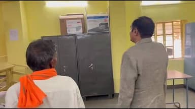 मनोहरथाना: मनोहर थाना का जिला कलेक्टर अजय राठौर ने पंचायत समिति, थाना व उपखंड कार्यालय का किया निरीक्षण