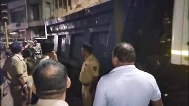 जालना: वाढत्या गुन्हेगारीवर पोलीस उतरले मैदानात; जालना शहरात ऑलआऊट ऑपरेशन; 12 जणासह 25 लाख 30 हजाराचा मुद्देमाल जप्त