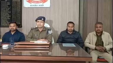 कांके: रांची में कार सवार युवकों का उत्पात, एसपी ने कहा- चार बार पुलिस को कुचलने की कोशिश की