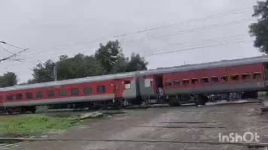 जळगाव: खाटूश्यामजी दर्शनाला जाणाऱ्यांसाठी खुशखबर ! जळगाव, धरणगाव–अमळनेरमार्गे विशेष गाडी धावणार*