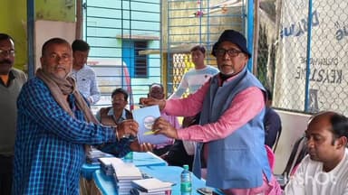 ওন্দা: নড়রায় অঞ্চল তৃণমূলের তরফে BLO 2 দের সংবর্ধনা জ্ঞাপন অনুষ্ঠান অনুষ্ঠিত হল, উপস্থিত জেলা পরিষদের মেন্টর অরুপ কুমার খাঁ