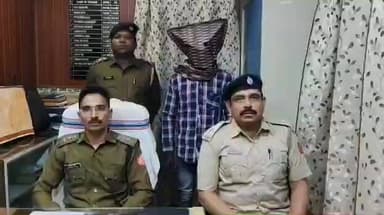 রানিবাঁধ: খাতড়ার বীরখাম গ্রামের খুনের ঘটনায় ধৃত ১; খাতড়ার এসডিপিও বলেন, "ঘটনার তদন্ত চলছে"