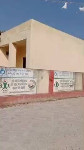 ગારિયાધાર: ગારિયાધારના નવાગામ નવાબ્લોકમાં નિર્માણ કામ દરમિયાન વિવાદ, સરપંચના પતિ ઉશ્કેરાયા