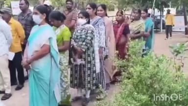 చొప్పదండి: చొప్పదండిలో పురపాలక ఎన్నికల్లో 3గంటల వరకు 74.28శాతం పోలింగ్