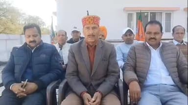 विधायक भी पायलट लेकर घूम रहे हैं, कैसे करेंगे खर्चों में कटौती : रविन्द्र सिंह रवि
#News123 #kangra #dehra #CMOHimachal ...