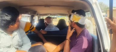 మాచర్లలో నాగార్జున సాగర్ ఏపీఆర్ జేసీ కళాశాలలో జూనియర్, సీనియర్ విద్యార్థుల మధ్య ఘర్షణ