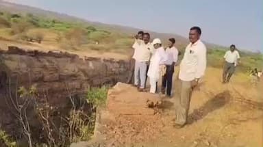 ಬಾದಾಮಿ: ನವೀಲು ತೀರ್ಥ ಜಲಾಶಯದ ಎಡದಂಡೆ ಕಾಲುವೆ ಸ್ಥಳಕ್ಕೆ ಶಾಸಕ ಬಿ. ಬಿ. ಚಿಮ್ಮನಕಟ್ಟಿ ಭೇಟಿ, ಪರಿಶೀಲನೆ