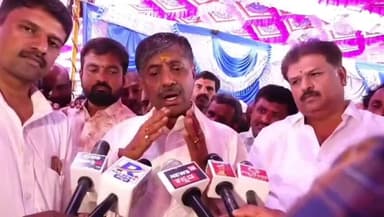 ಚಿಂತಾಮಣಿ: ದೇವರಾಜ್ ಅರಸ್ ಬದುಕಿದ್ರೆ, ಸಿದ್ದರಾಮಯ್ಯ ಆಡಳಿತದ ಸಾಲ ನೋಡಿ ಸುಸೈಡ್ ಮಾಡಿಕೊಳ್ಳುತ್ತಿದ್ರು..!