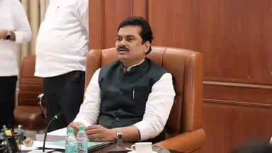 जामखेड: श्री क्षेत्र चौंडी येथील प्रकल्पाच्या कामांना गती द्या : सभापती राम शिंदे यांच्या प्रशासनाला सूचना