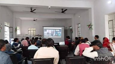 बखरी: बखरी बीआरसी में हेडमास्टरों की बैठक, जिलास्तरीय पदाधिकारी ने वीडियो कॉन्फ्रेंसिंग से दिए आवश्यक निर्देश