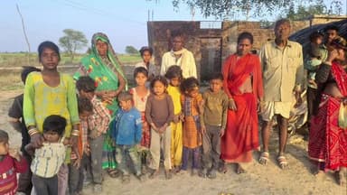 नईसराय: सुमेर गांव: न आंगनबाड़ी, न स्कूल, आदिवासियों के बच्चों का भविष्य कैसे संवरेगा?