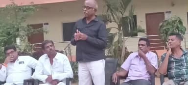 ಮಳವಳ್ಳಿ: ಪಟ್ಟಣದಲ್ಲಿ ಸಂಘ ಸಂಸ್ಥೆಗಳ ಮುಖಂಡರ ಸಭೆ, ಮಳವಳ್ಳಿಯಲ್ಲಿ ಆಗಸ್ಟ್ 15 ರಂದು ಬೃಹತ್ ರಕ್ತದಾನ ಶಿಬಿರ ಏರ್ಪಡಿಸಲು ತೀರ್ಮಾನ