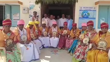 ಶಿರಾ: ಸದಸ್ಯರ ಸೇವೆಗೆ ಕೃತಜ್ಞತೆ: ಚಂಗಾವರದಲ್ಲಿ ಗೌರವಯುತ ಬೀಳ್ಕೊಡುಗೆ ಸಮಾರಂಭ