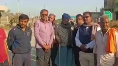 कहलगांव: पीरपैंती में एनएच 80 के बगल में नाले के निर्माण को लेकर लोगों ने जताया असंतोष, उचित मानक से निर्माण की मांग