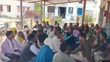 निवास: जिले के ग्राम धनगांव में पुलिस द्वारा चौपाल का आयोजन, ग्राम स्तर पर चलाया गया जागरूकता अभियान