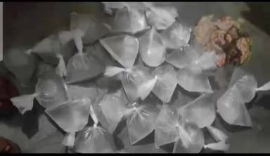 अमित ग्राम और श्यामपुर फाटक के पास ढाबे में आबकारी ऋषिकेश टीम का छापा, सोमपाल और राजबीर गिरफ्तार