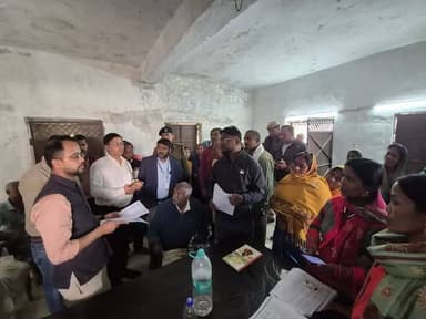 जिलाधिकारी सारण श्री वैभव श्रीवास्तव द्वारा आज दिनांक 11.02.2026 को दरियापुर प्रखंड अंतर्गत बजहियां पंचायत सहित विभिन्न ...