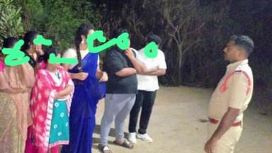 దెందులూరు నేషనల్ హైవేపై బహిరంగంగా వ్యభిచారం చేస్తున్న వారిని పట్టుకున్న పోలీసులు