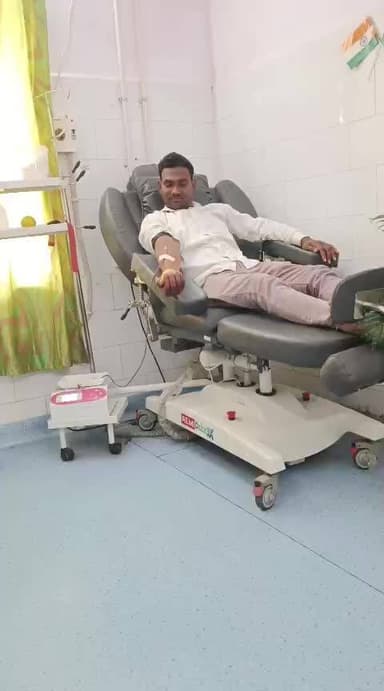 राजगढ़ रक्तदान महादान आप भी जरूर करे धन्यवाद भाईयो