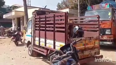 ಹುಣಸೂರು: ಕಸಾಯಿಖಾನೆಗೆ ಸಾಗಿಸುತ್ತಿದ್ದ ಶಂಕೆ; ಕರುಗಳು ಸೇರಿ 30ಕ್ಕೂ ಹೆಚ್ಚು ಜಾನುವಾರುಗಳ ವಶ