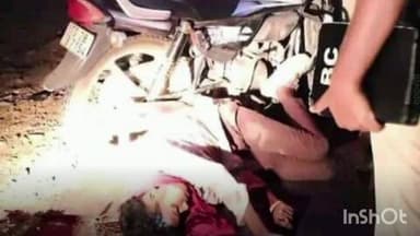 జూలూరుపాడు: జూలూరుపాడు మండల పరిధిలోని వినోబా నగర్ గ్రామ సమీపంలో ఆగి ఉన్న లారీని వెనుక నుండి ద్విచక్ర వాహనం ఢీకొనడంతో ఒకరు మృతి