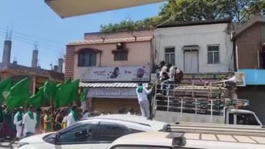 ಹಿರಿಯೂರು: ನೀರಾವರಿಗೆ ಒತ್ತಾಯಿಸಿ ಹಿರಿಯೂರು ತಾಲ್ಲೂಕಿನಿಂದ ರೈತ ಸಂಘದ ವತಿಯಿಂದ ಪಾದಯಾತ್ರೆ