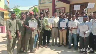 ಹಾನಗಲ್: 2026 ವಿದ್ಯುತ್ ಸುಧಾರಣಾ ಕಾಯ್ದೆ ತಿದ್ದುಪಡಿ ವಿರೋಧಿಸಿ ಪಟ್ಟಣದಲ್ಲಿ ಹೆಸ್ಕಾಂ ನೌಕರರಿಂದ ಪ್ರತಿಭಟನೆ