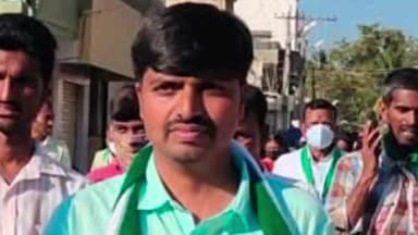 ಶಿರಾ: ಶಿರಾ ಜಾತ್ಯತೀತ ಜನತಾದಳ ಪಕ್ಷದ ಅಧ್ಯಕ್ಷ ಸ್ಥಾನಕ್ಕೆ ಸತ್ಯಪ್ರಕಾಶ್ ರಾಜೀನಾಮೆ