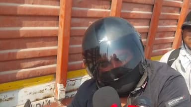 सरिता विहार: कालिंदीकुंज बॉर्डर पर जाम, यात्रियों ने कहा - एक और फ्लाईओवर का हो निर्माण