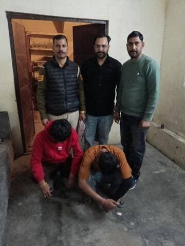 नालागढ़: नालागढ़ में कार से 4.72 ग्राम चिट्टा बरामद, दो आरोपियों को किया गया गिरफ्तार