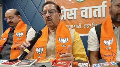 #राजस्थान #बजट #2026 पर
राजस्थान वित्त आयोग के अध्यक्ष अरुण चतुर्वेदी की #अजमेर में #प्रेस_कॉन्फ्रेंस 🔴
देखिए #मरुधरा...