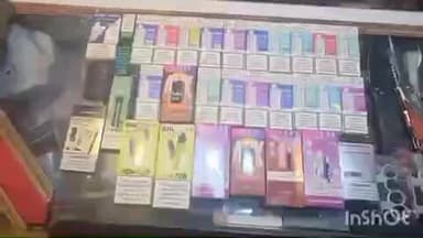 टोंक: जिला स्पेशल टीम ने कोतवाली थाना क्षेत्र में 31 प्रतिबंधित फ्लेवर युक्त ई-सिगरेट और 5 धारदार चाकू किए ज़ब्त