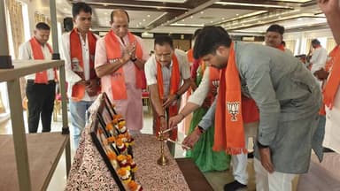 કપરાડા: કાકડ કોપર ખાતે ભાજપના ગુજરાત પ્રદેશ મહામંત્રીની અધ્યક્ષતામાં શક્તિ કેન્દ્ર સંયોજકની બેઠક યોજાઈ