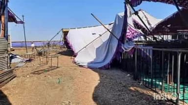 ಹಾವೇರಿ: ರಾಜ್ಯ ಸರ್ಕಾರದ ಸಾಧನಾ ಸಮಾವೇಶ; ಕಳಚಿ ಬಿದ್ದ ಪೆಂಡಾಲ್, ವ್ಯಕ್ತಿಯೊಬ್ಬರಿಗೆ ತೀವ್ರ ಗಾಯ; ನಗರದಲ್ಲಿ ಘಟನೆ