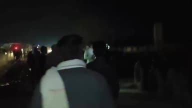 तालेड़ा: ड़ाबी के प्राणा में जोरदार सड़क हादसा, बेकाबू ट्रेलर ने बाइक को मारी टक्कर, 3 मासूमों की हुई मौत, पिता गंभीर घायल