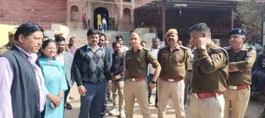 जिला कलक्टर एवं पुलिस अधीक्षक ने सैंपऊ महाशिवरात्रि मेले की तैयारियों का जायजा लेकर अधिकारियों को दिए आवश्यक निर्देश।