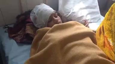 बिलग्राम: ज्ञान पुरवा गांव के पास पिकअप की टक्कर से कक्षा छह की दो साइकिल सवार छात्राएं गंभीर रूप से घायल